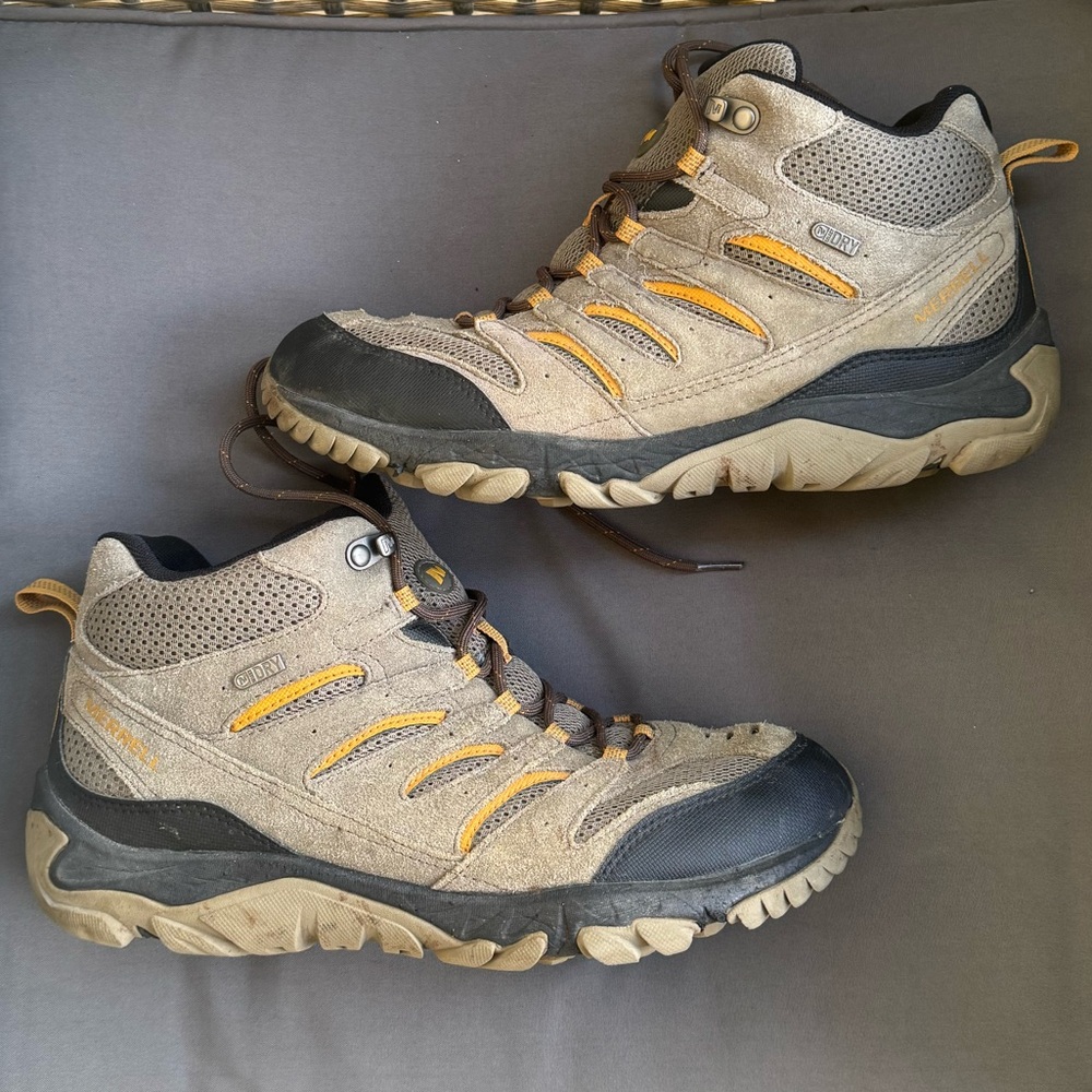 Merrell Men’s Mid Ventilator Hiking Shoe 11